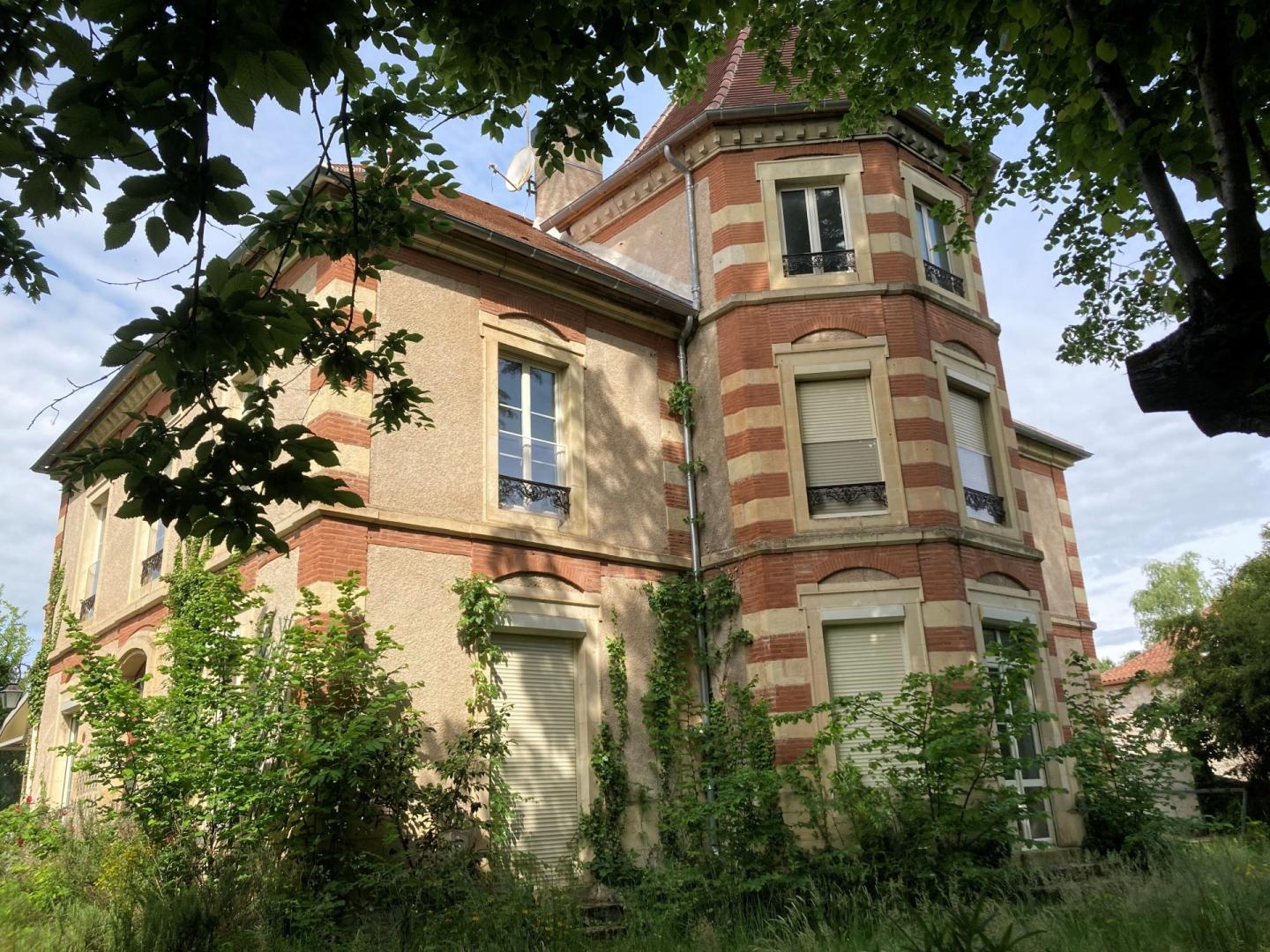 Maison à vendre - 11 pièces - 372m2 - Prayssac (46220)