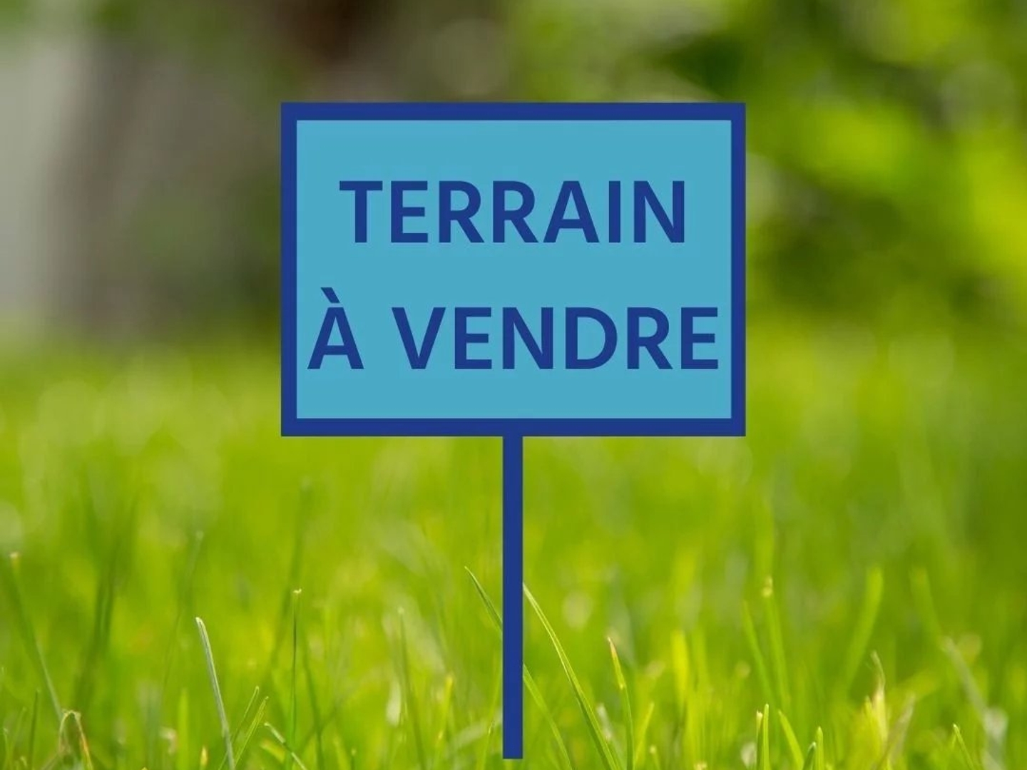 Coulombs - Terrain à bâtir viabilisé de 762 m²