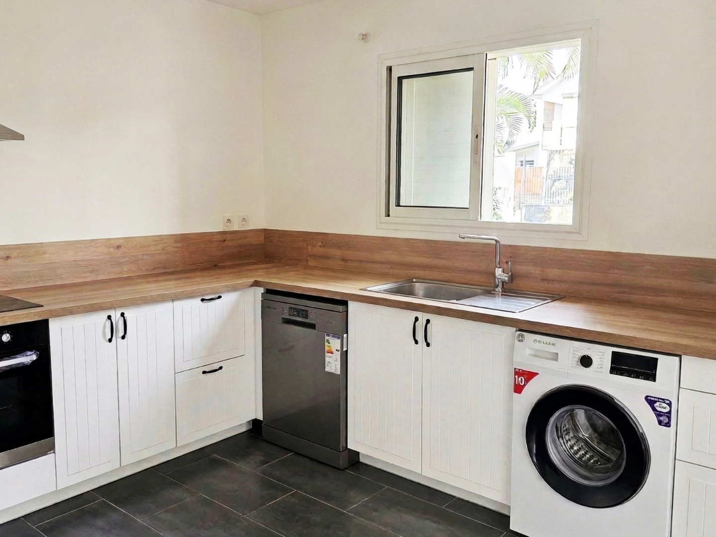 Maison à vendre - 4 pièces - 97m2 - Saint-Louis (97421)