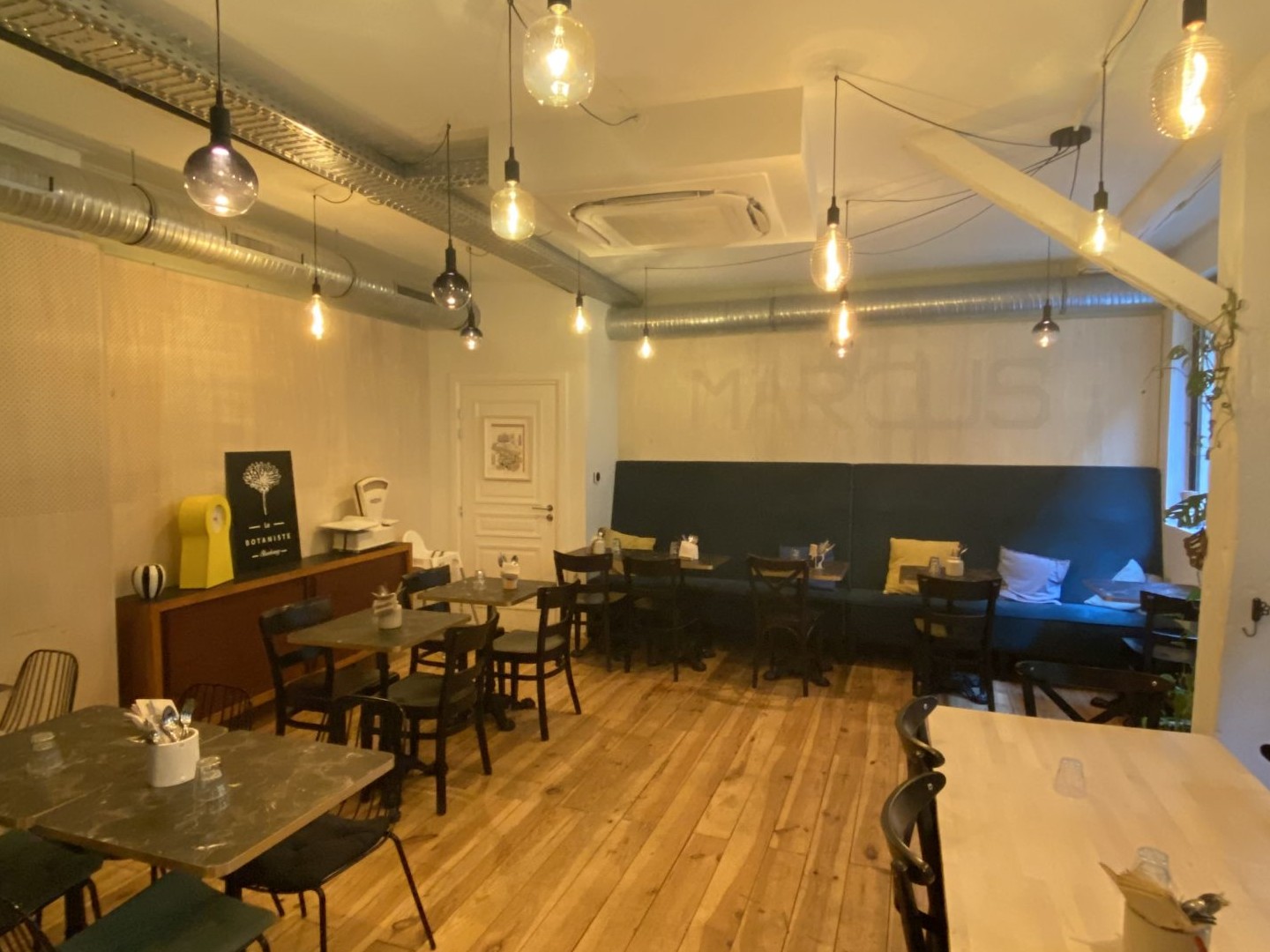 Fonds de commerce 250 m²