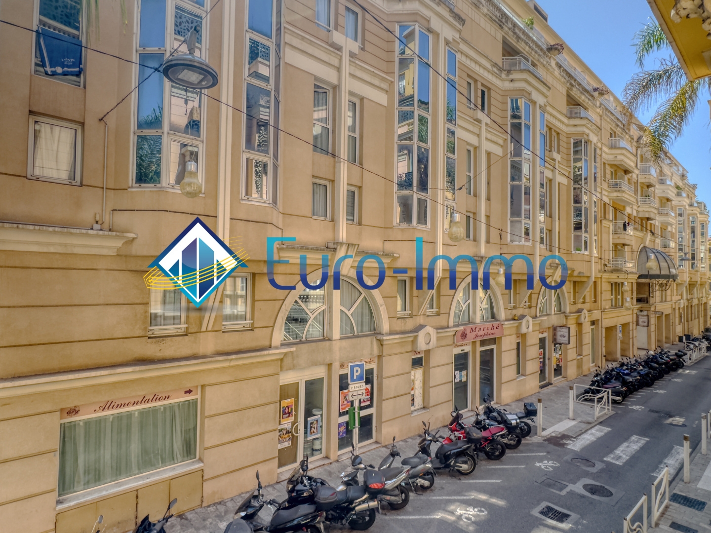 Appartement à vendre - 2 pièces - 41m2 - Beausoleil (06240)