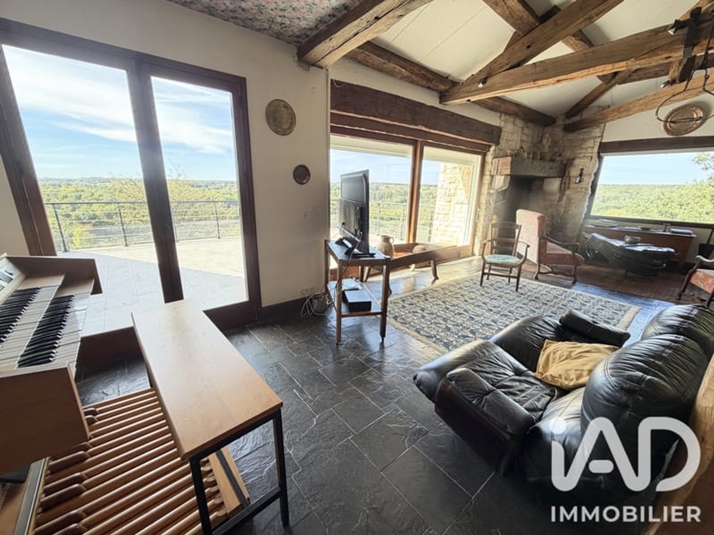 Maison à vendre - 8 pièces - 173m2 - Smarves (86240)