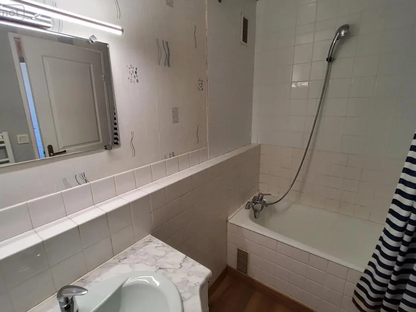 Appartement à vendre - 1 pièce - 32m2 - Mondeville (14120)