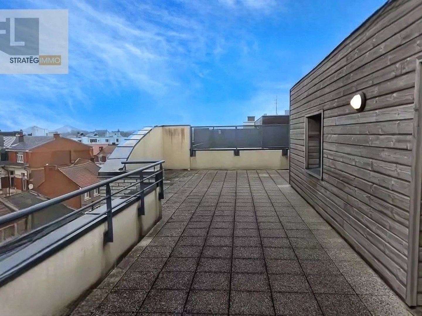 Appartement à vendre - 4 pièces - 144m2 - Lens (62300)