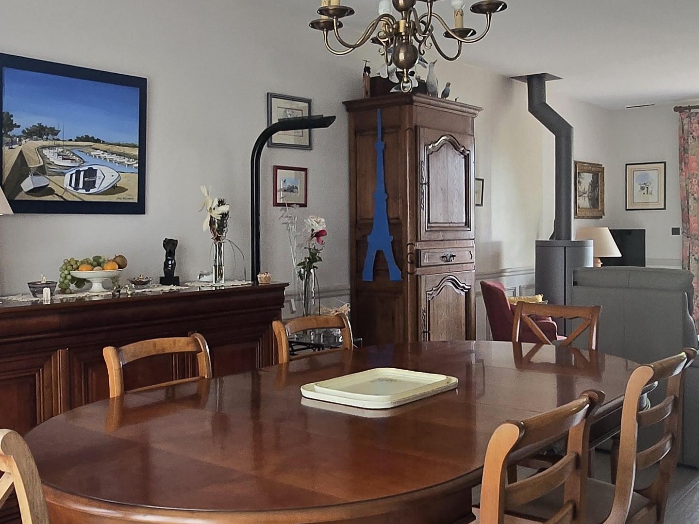 Maison à vendre - 7 pièces - 138m2 - Estrées-Saint-Denis (60190)