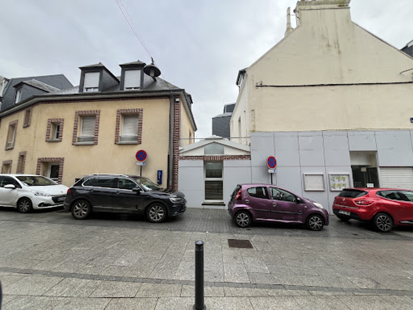 Local commercial 369 m²