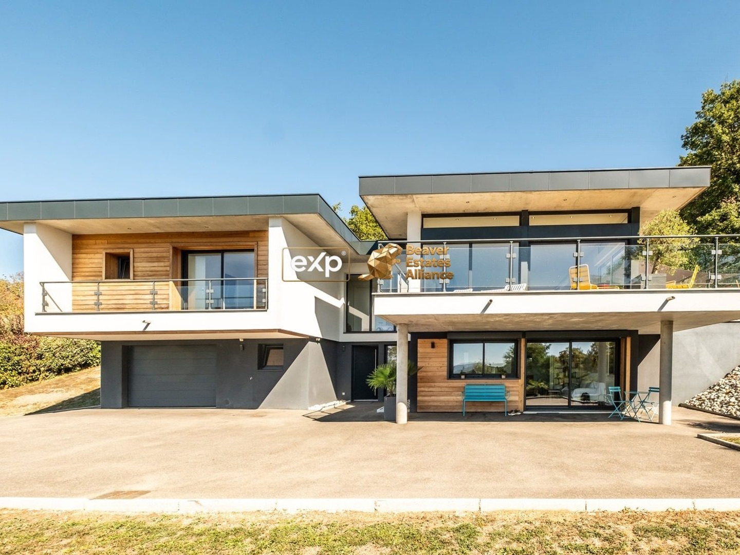 Villa Contemporaine Récente