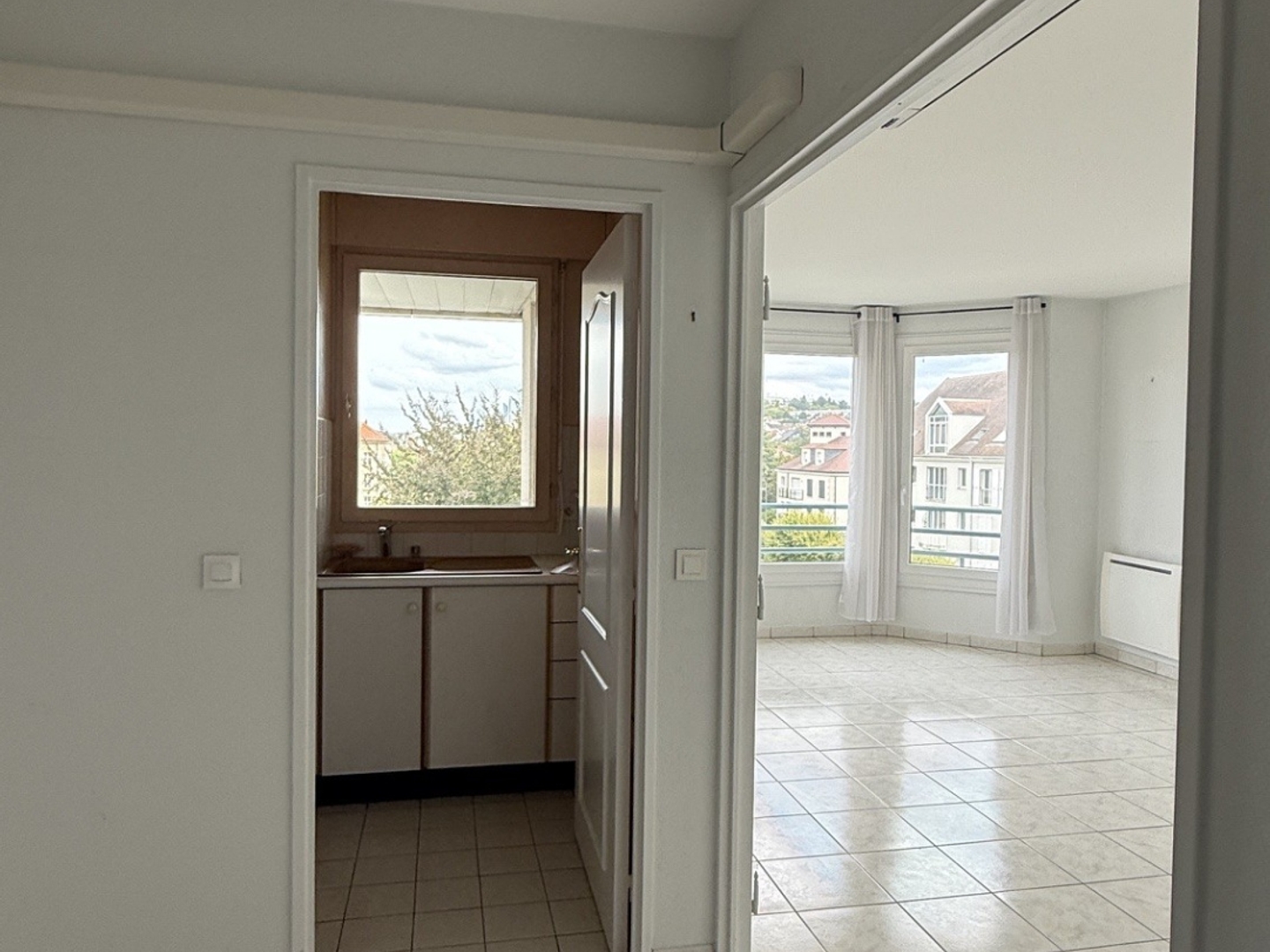 Appartement à vendre - 2 pièces - 49m2 - Rueil-Malmaison (92500)