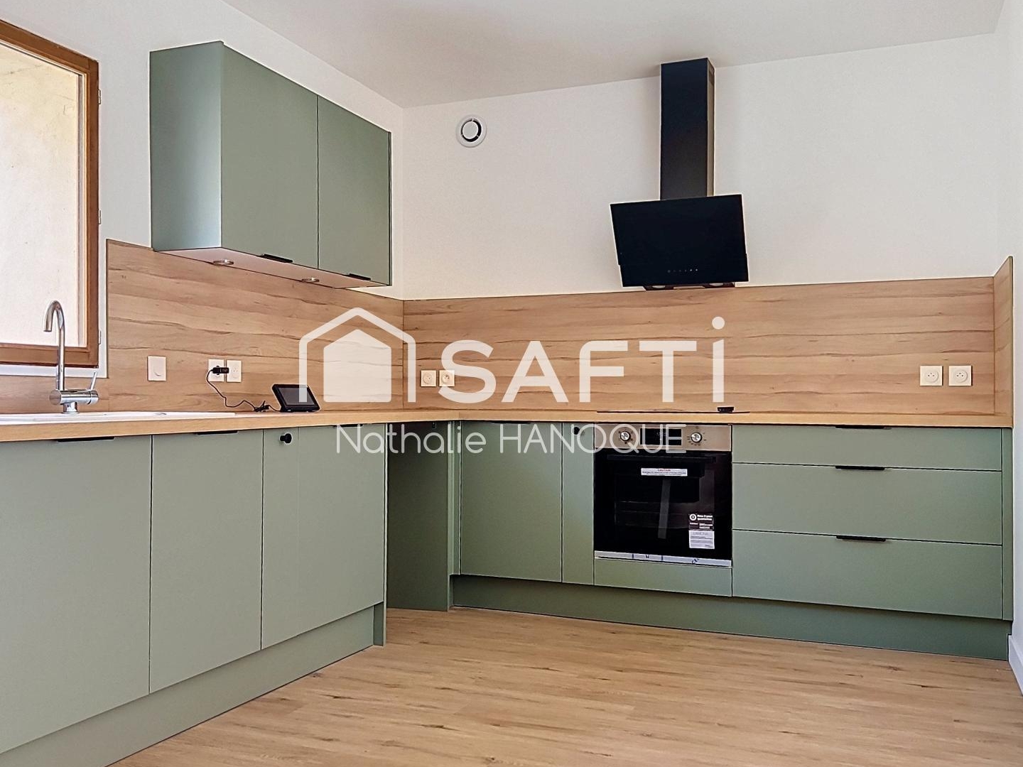 Maison à vendre - 2 pièces - 64m2 - Thoiry (78770)
