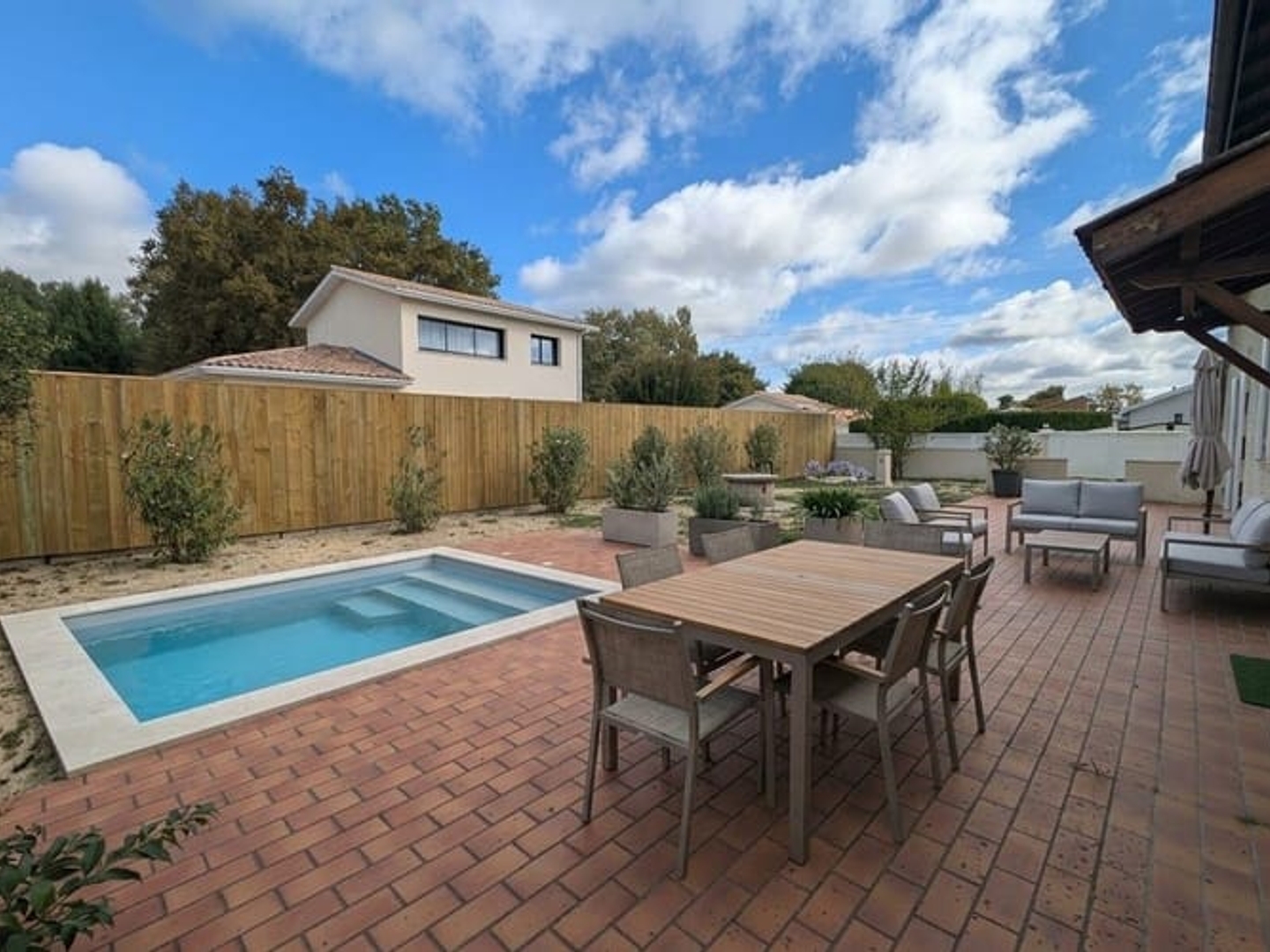 Maison à vendre - 5 pièces - 127m2 - Gajac (33430)