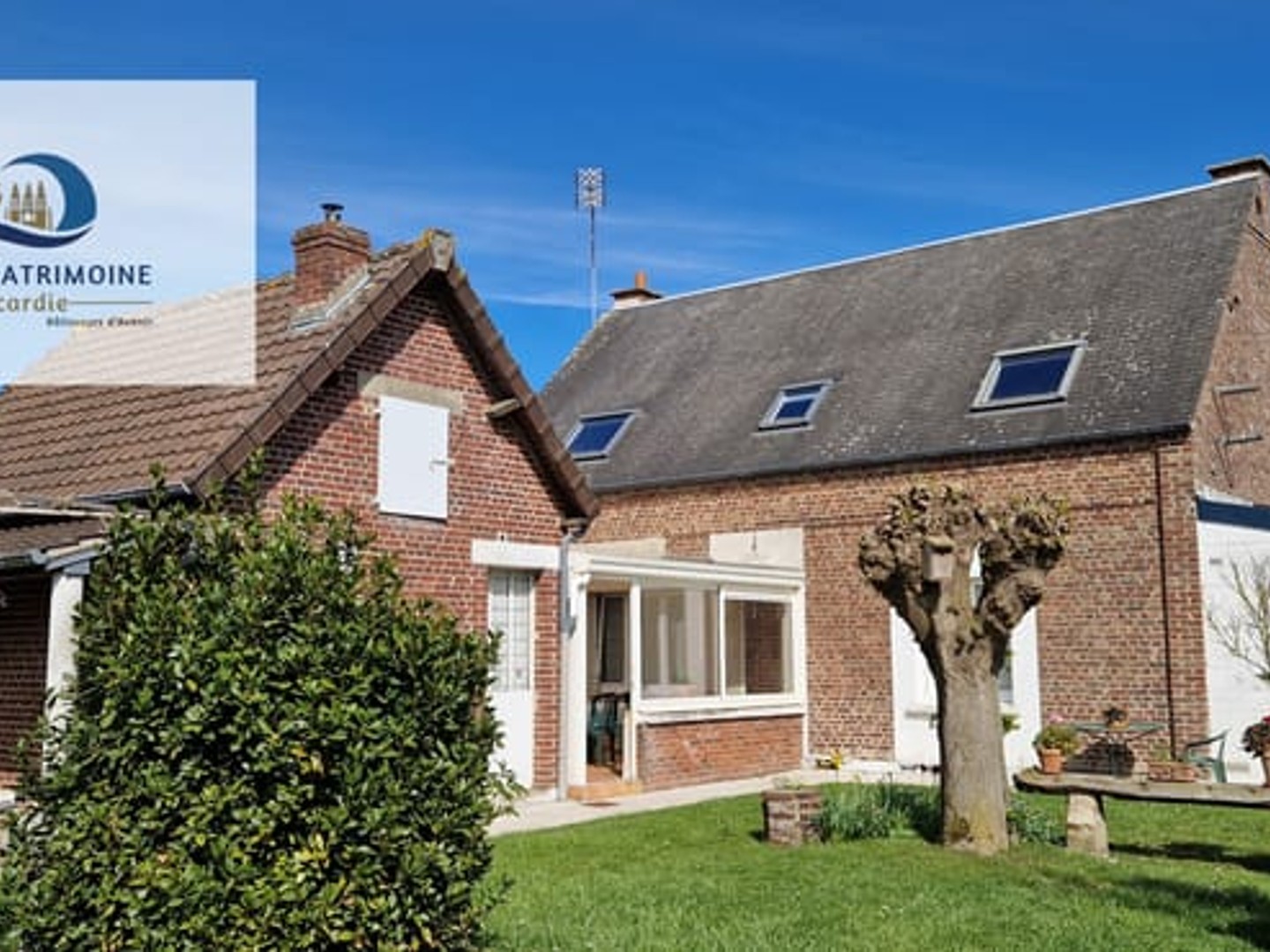 Viager OCCUPE - Maison de 72 m2 avec dépendance - BROUCHY (80)