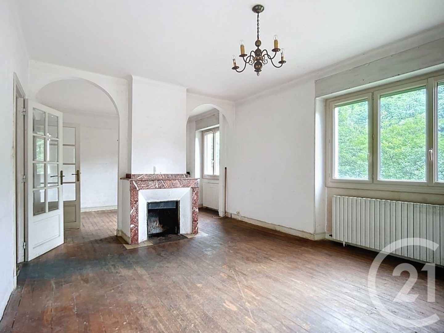 Maison 5 pièces 270 m²