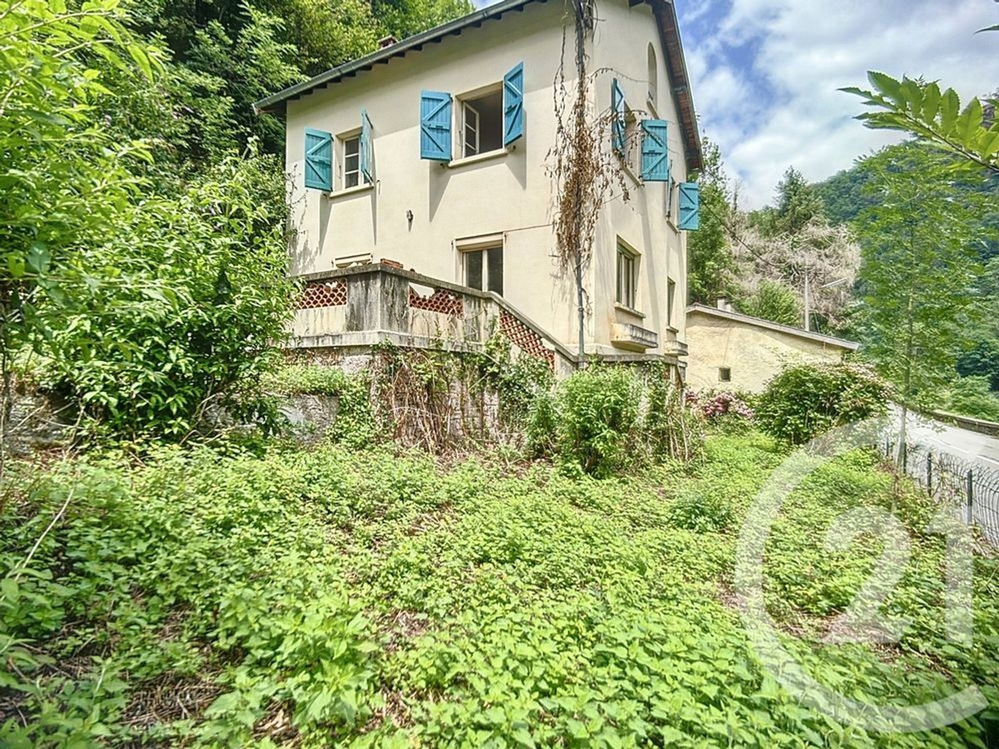 Maison à vendre - 5 pièces - 270m2 - Lacourt (09200)