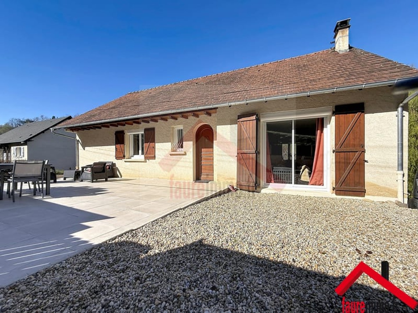 Brive-La-Gaillarde : maison avec terrasse en vente