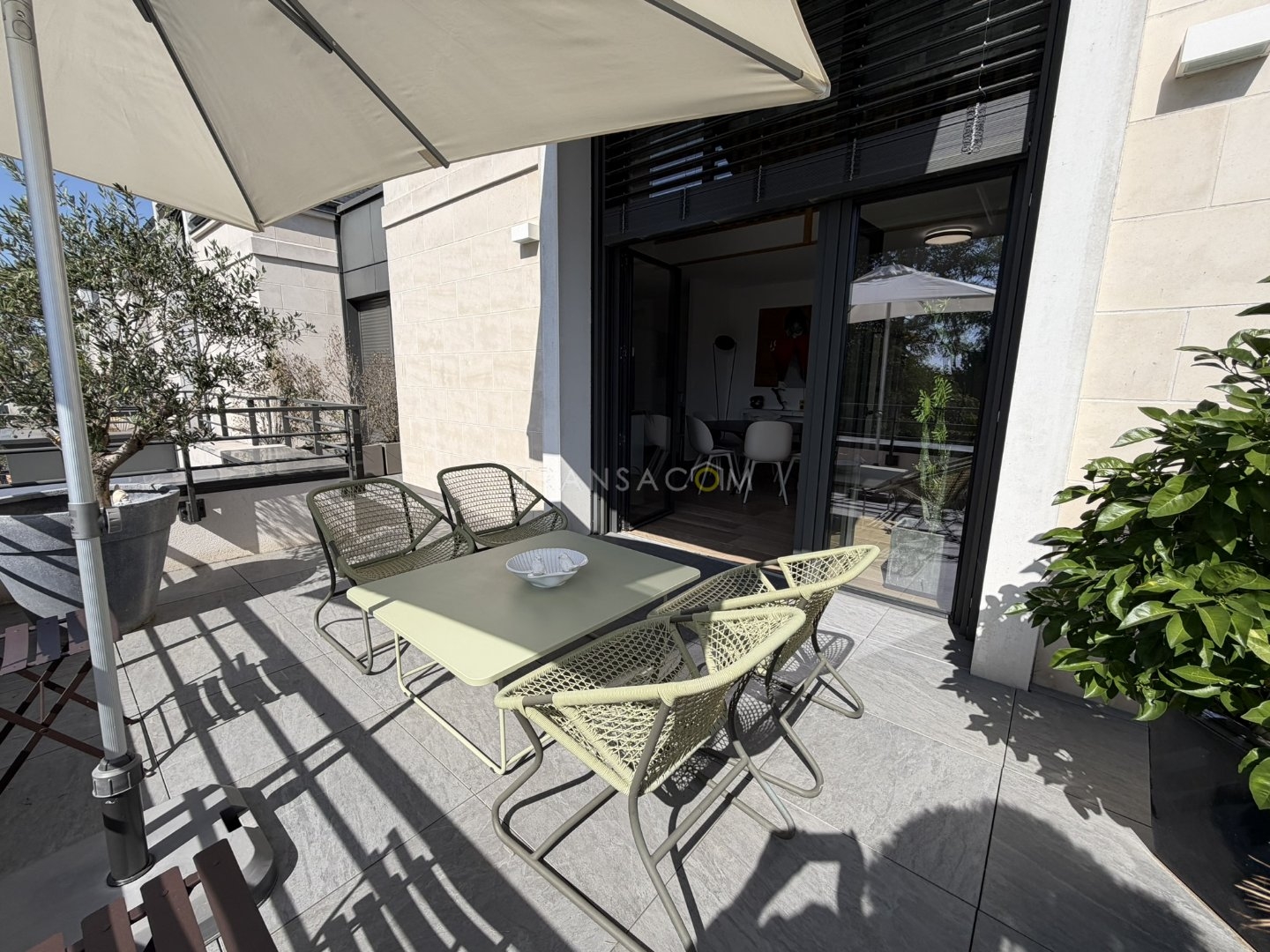 Appartement à vendre - 4 pièces - Saint-Cyr-Sur-Loire (37540)