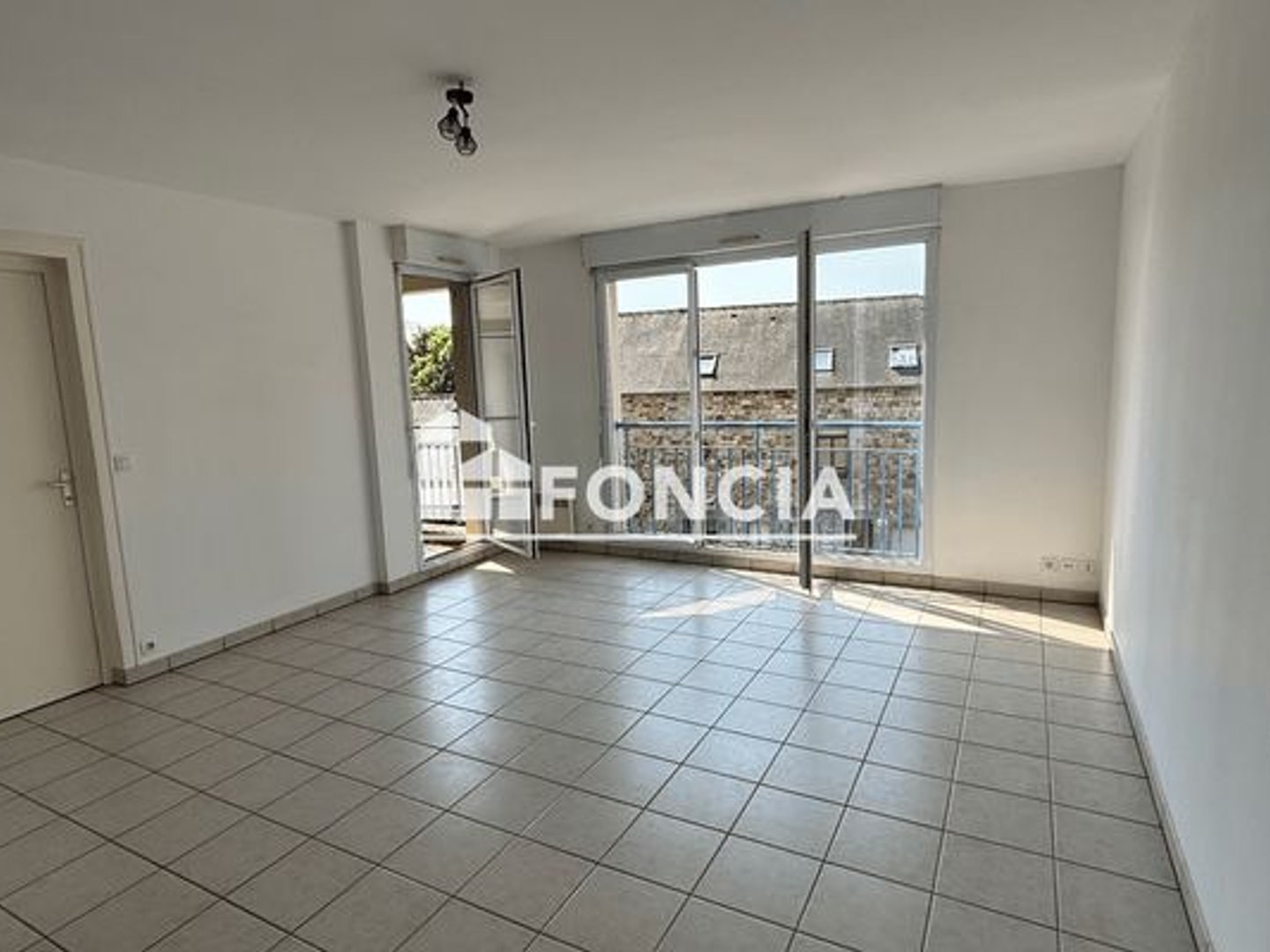 Appartement à vendre - 2 pièces - 42m2 - Saint-Aubin-D'aub... (35250)