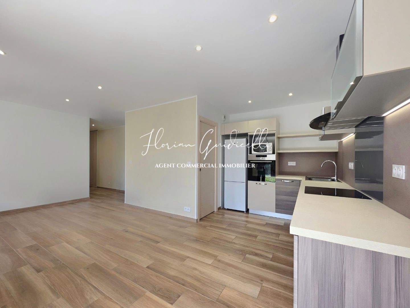 Appartement à vendre - 3 pièces - 70m2 - Santa Lucia Di Mo... (20230)