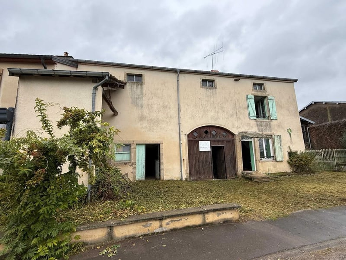 Maison 3 pièces 350 m²