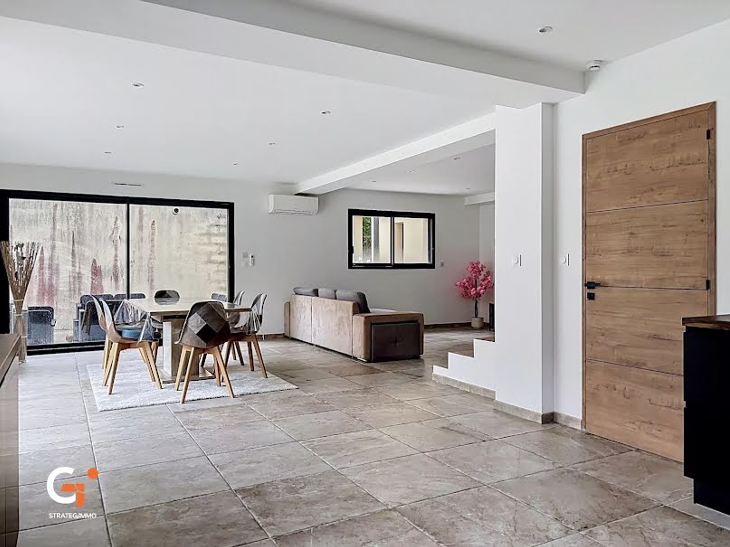 Maison 6 pièces 156 m²
