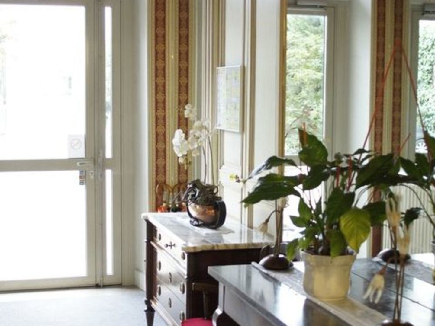 Immeuble à vendre - 1340m2 - Carcassonne (11000)