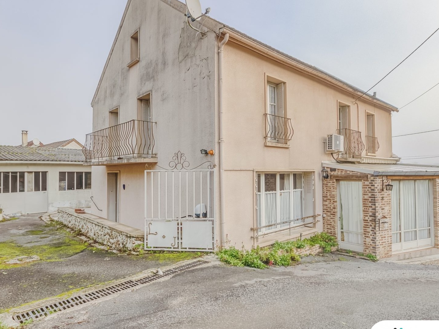 Maison 225 m²