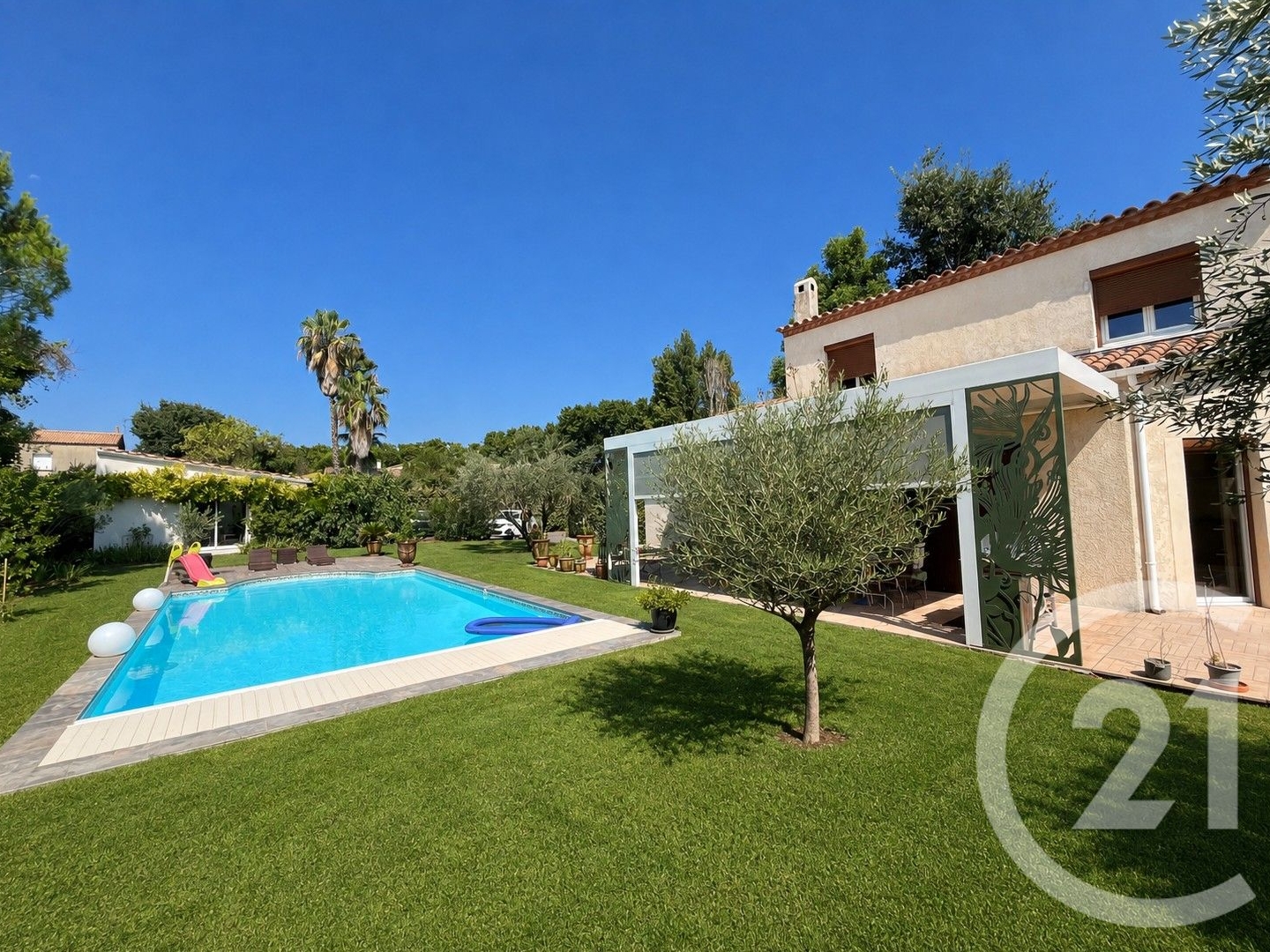 Maison 6 pièces 140 m²