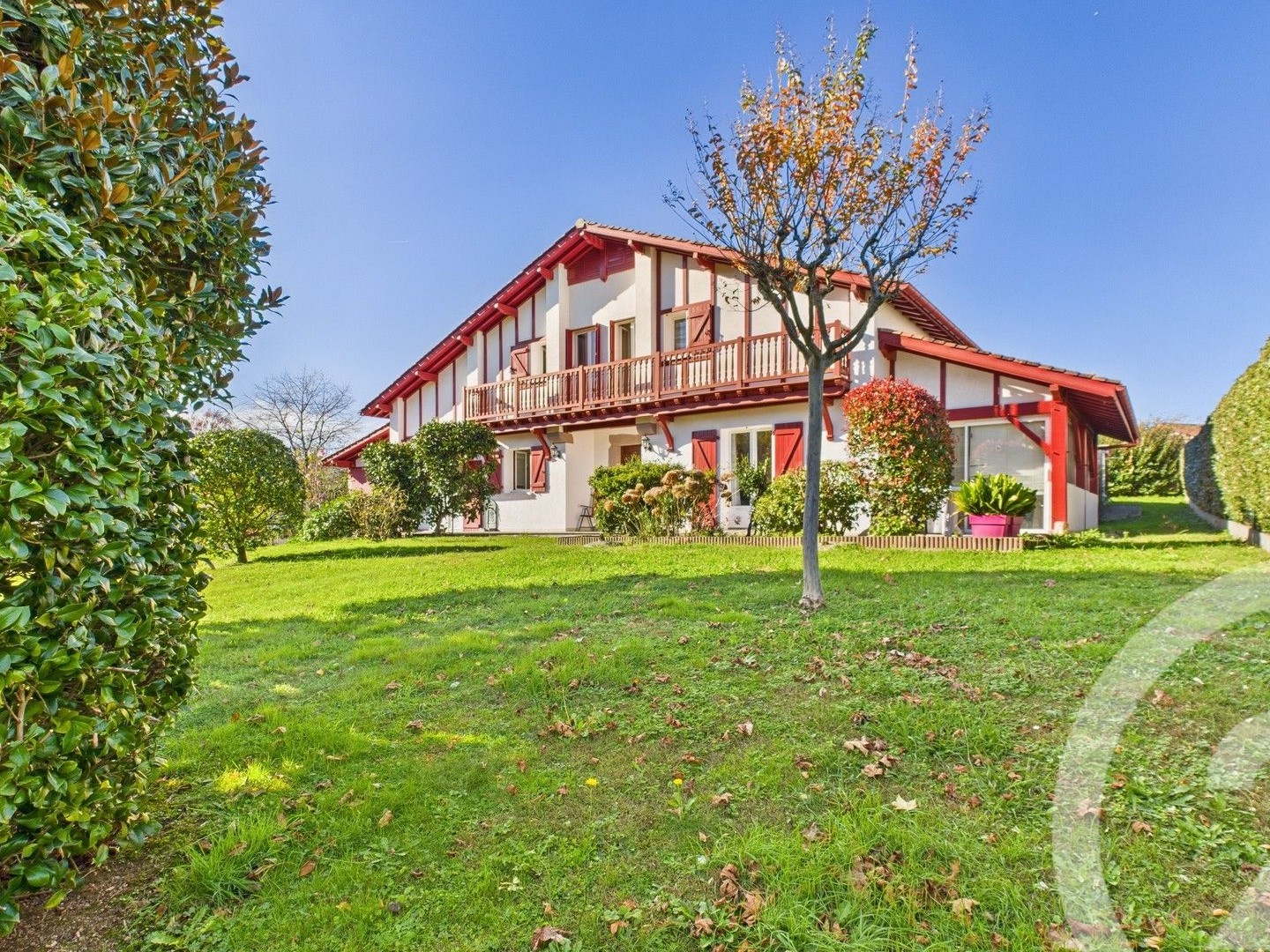 Maison 9 pièces 206 m²