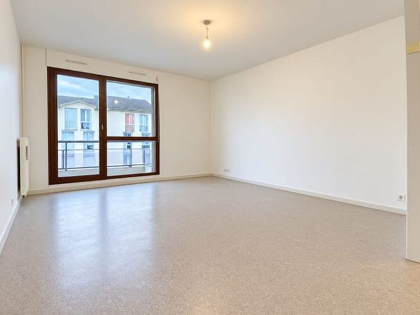 Studio 1 pièce 31 m²