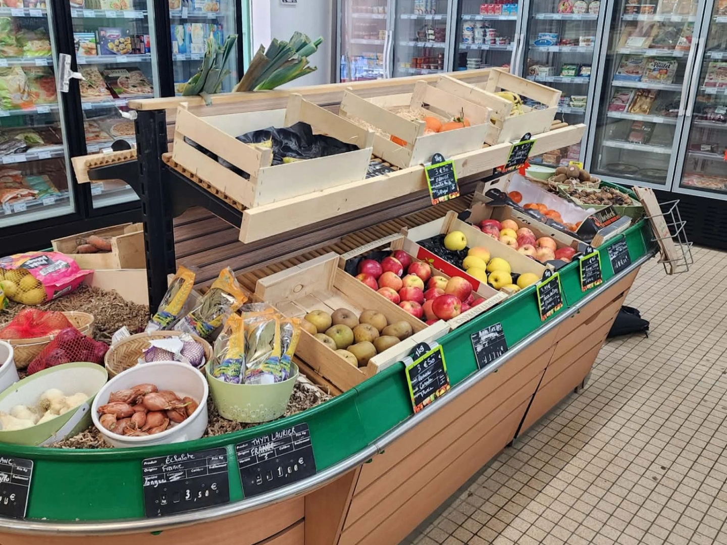 Magasin à vendre - 6 pièces - 200m2 - Saint-Nicolas-De-... (44460)