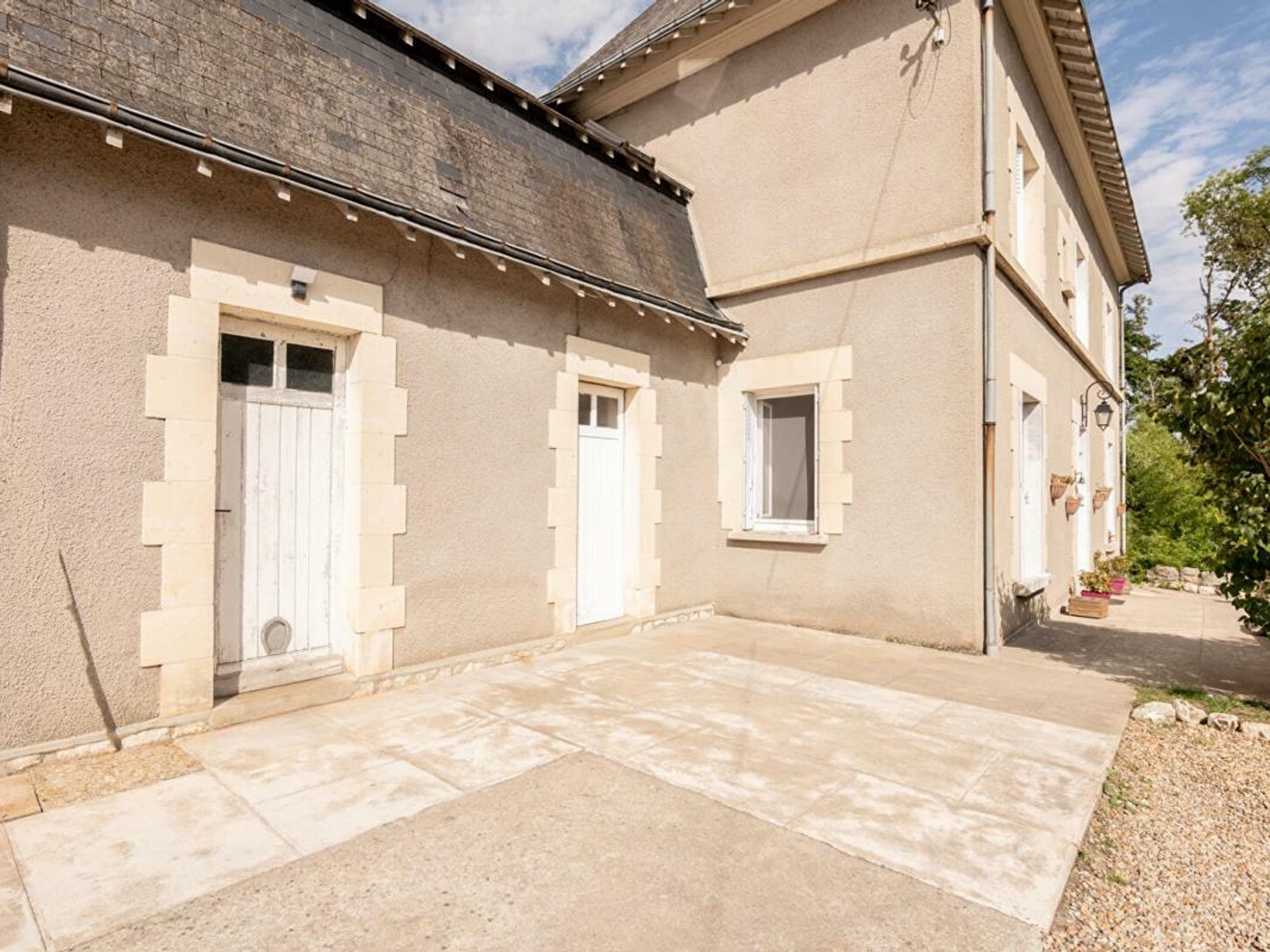 Maison à vendre - 14 pièces - 296m2 - Saint-Aignan (41110)