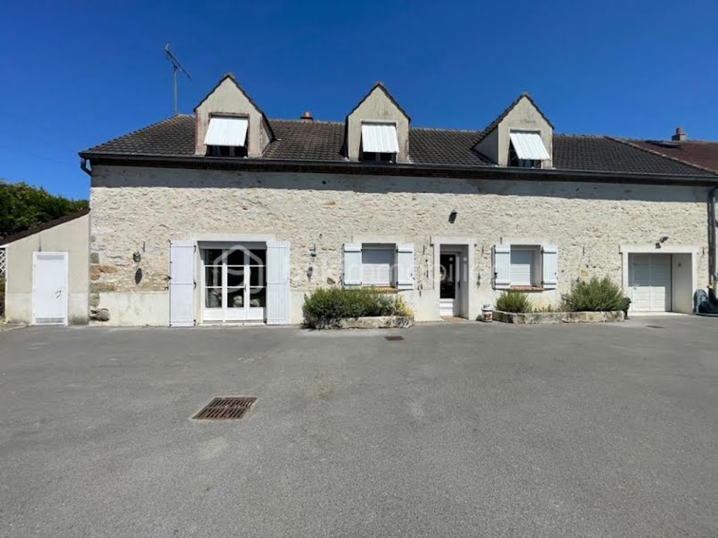 Maison 8 pièces 176 m²