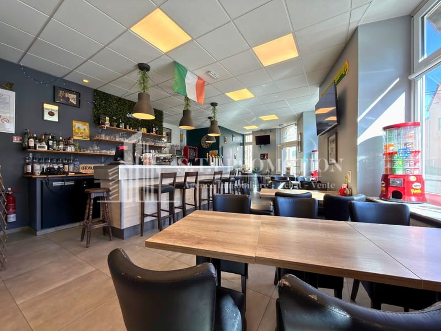 Magasin à vendre - 75m2 - Saulnes (54650)