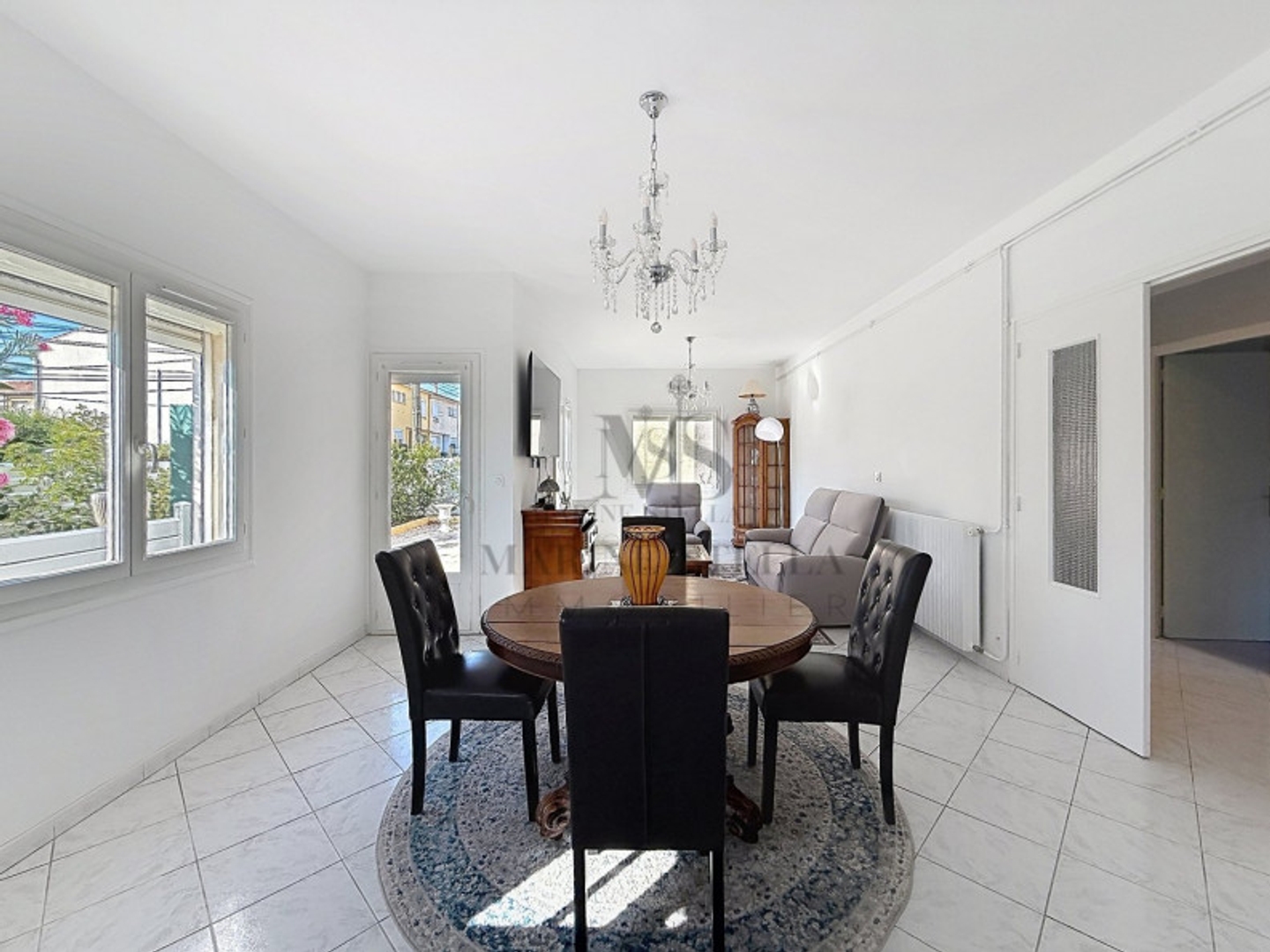 Appartement à vendre - 4 pièces - 97m2 - Béziers (34500)