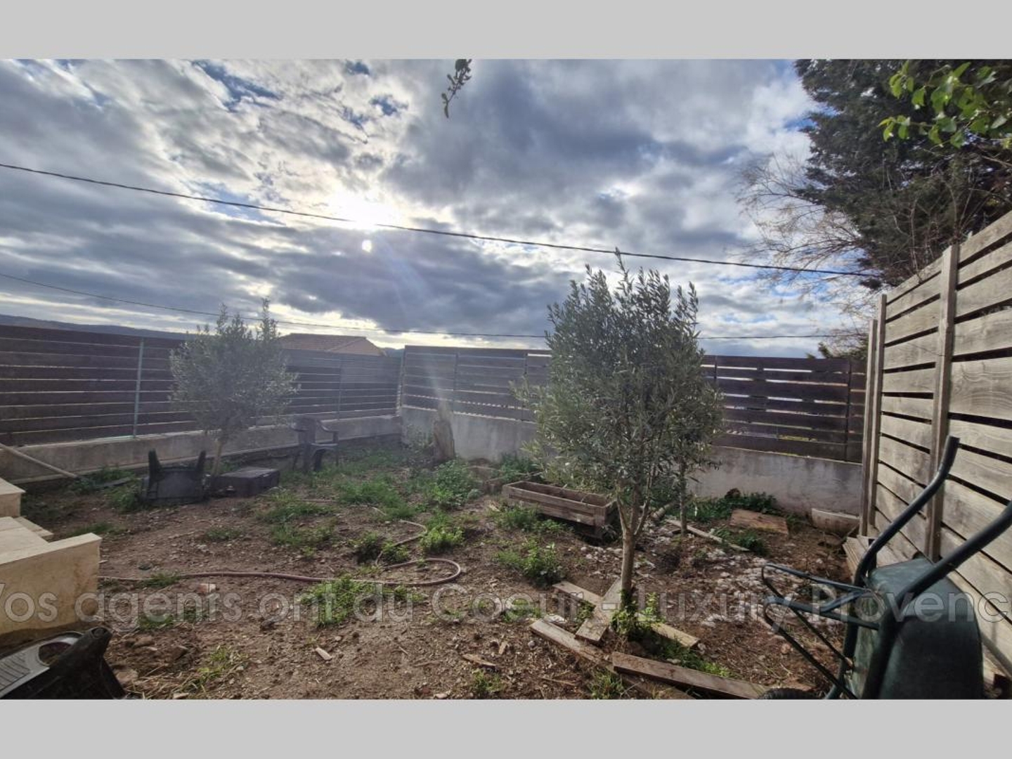 Maison à vendre - 4 pièces - 110m2 - Rousset (13790)