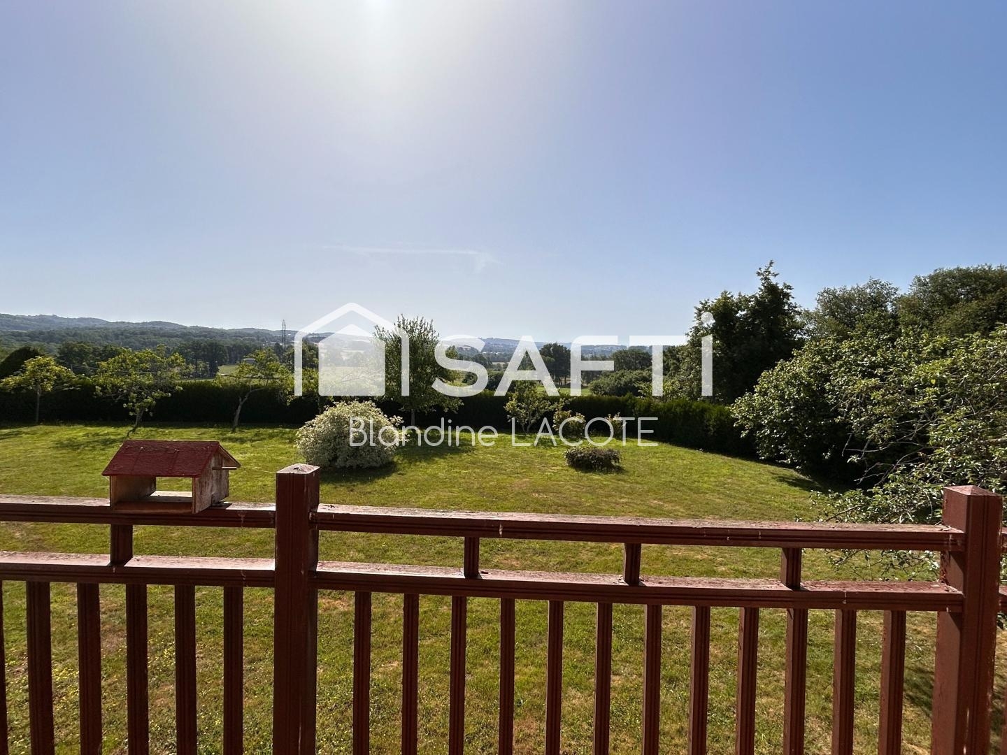 Maison à vendre - 6 pièces - 99m2 - Thauron (23250)