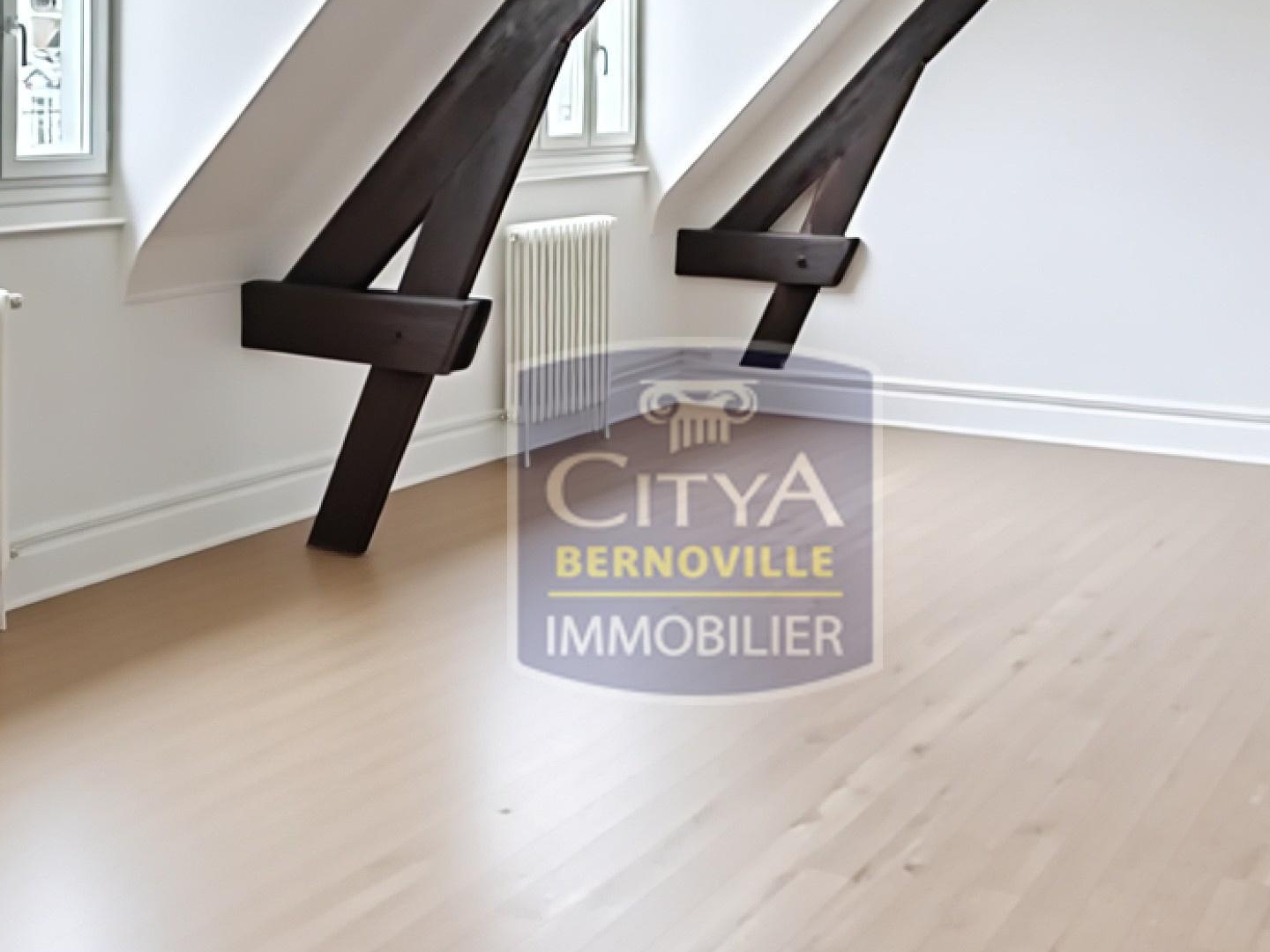 Appartement à vendre - 2 pièces - 50m2 - Saint-Quentin (02100)