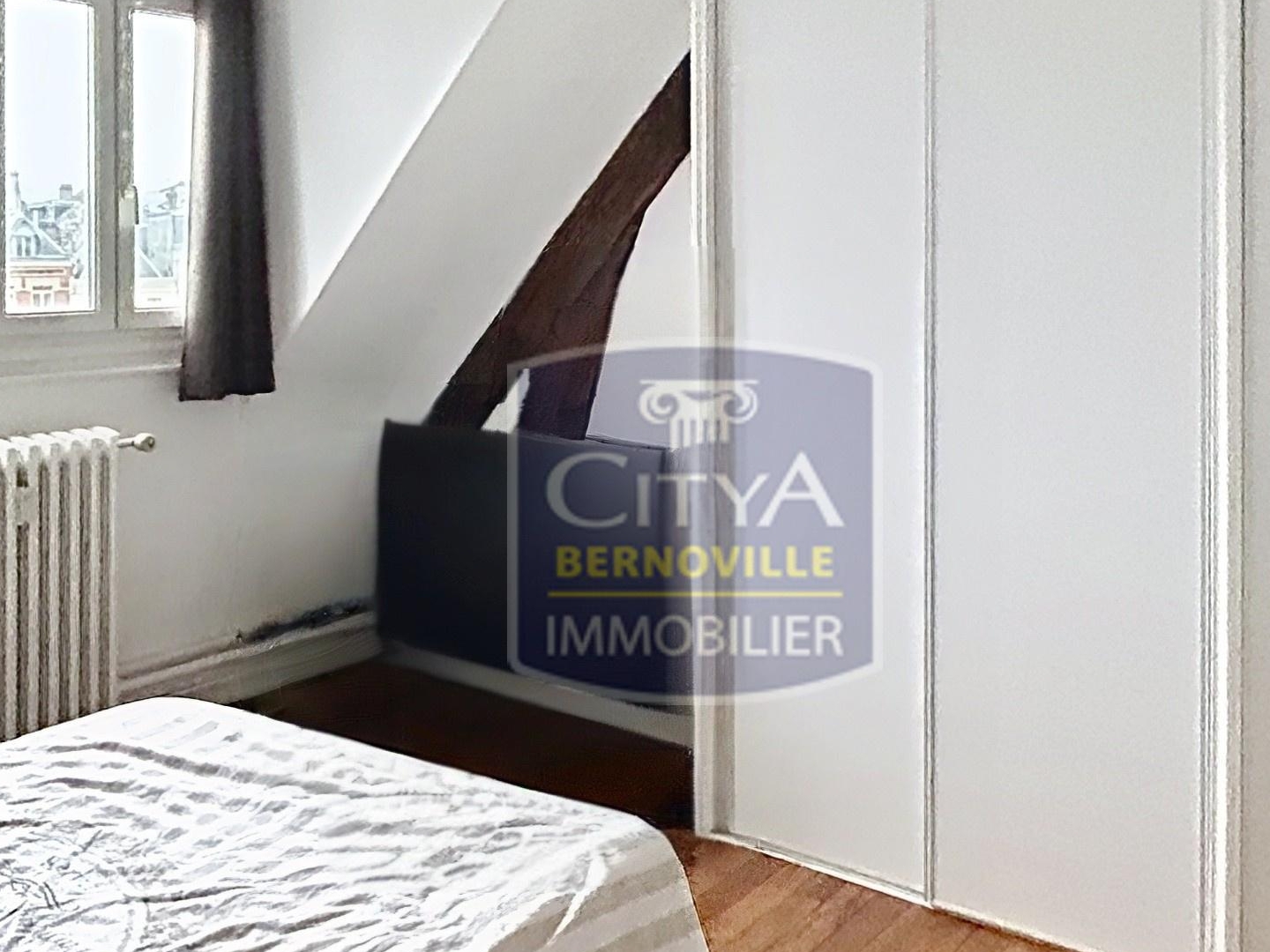 Appartement à vendre - 2 pièces - 50m2 - Saint-Quentin (02100)