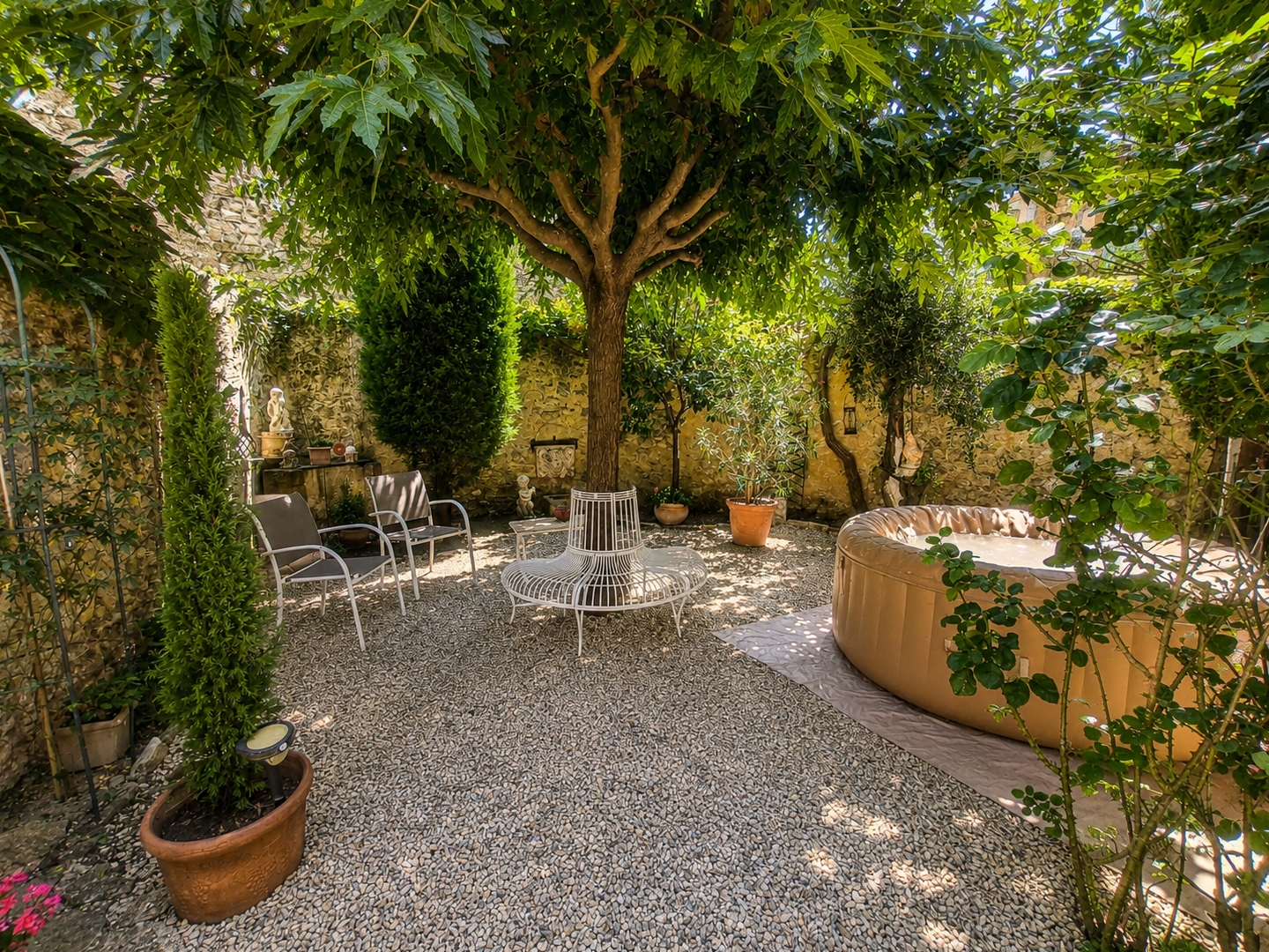 Maison à vendre - 6 pièces - 160m2 - Saint-Martin-De-L... (84760)