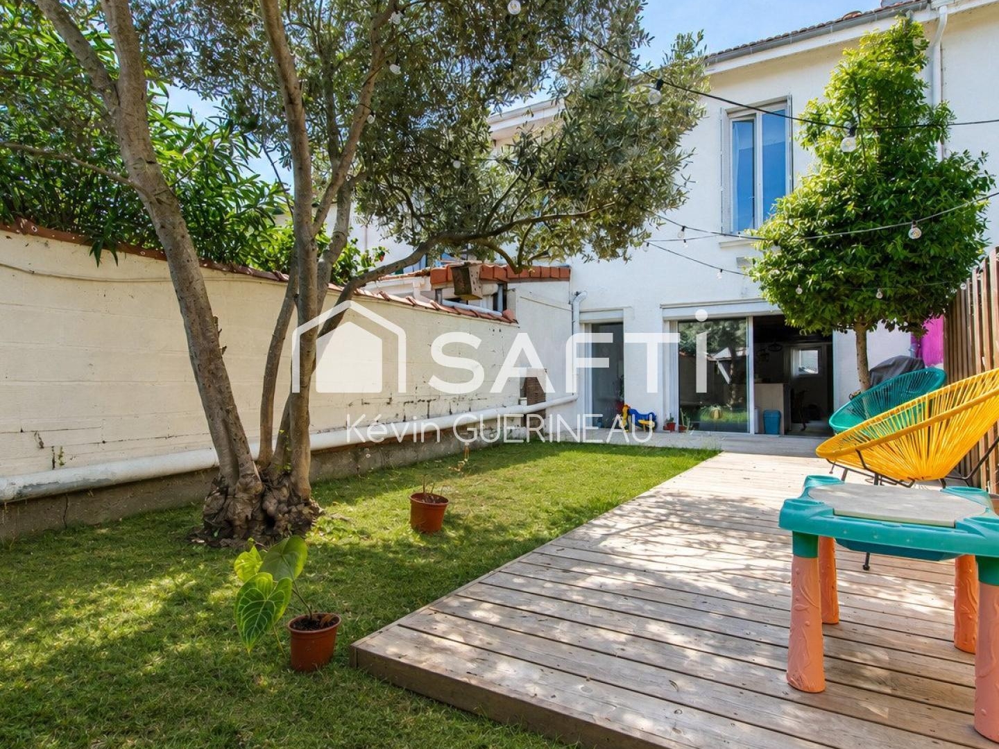 Echoppe rénovée, 3 chambres, 1 bureau et jardin
