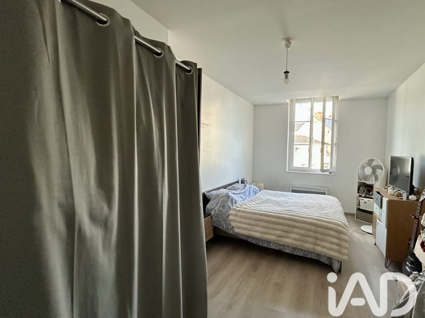 Immeuble à vendre - 64m2 - Allonnes (49650)