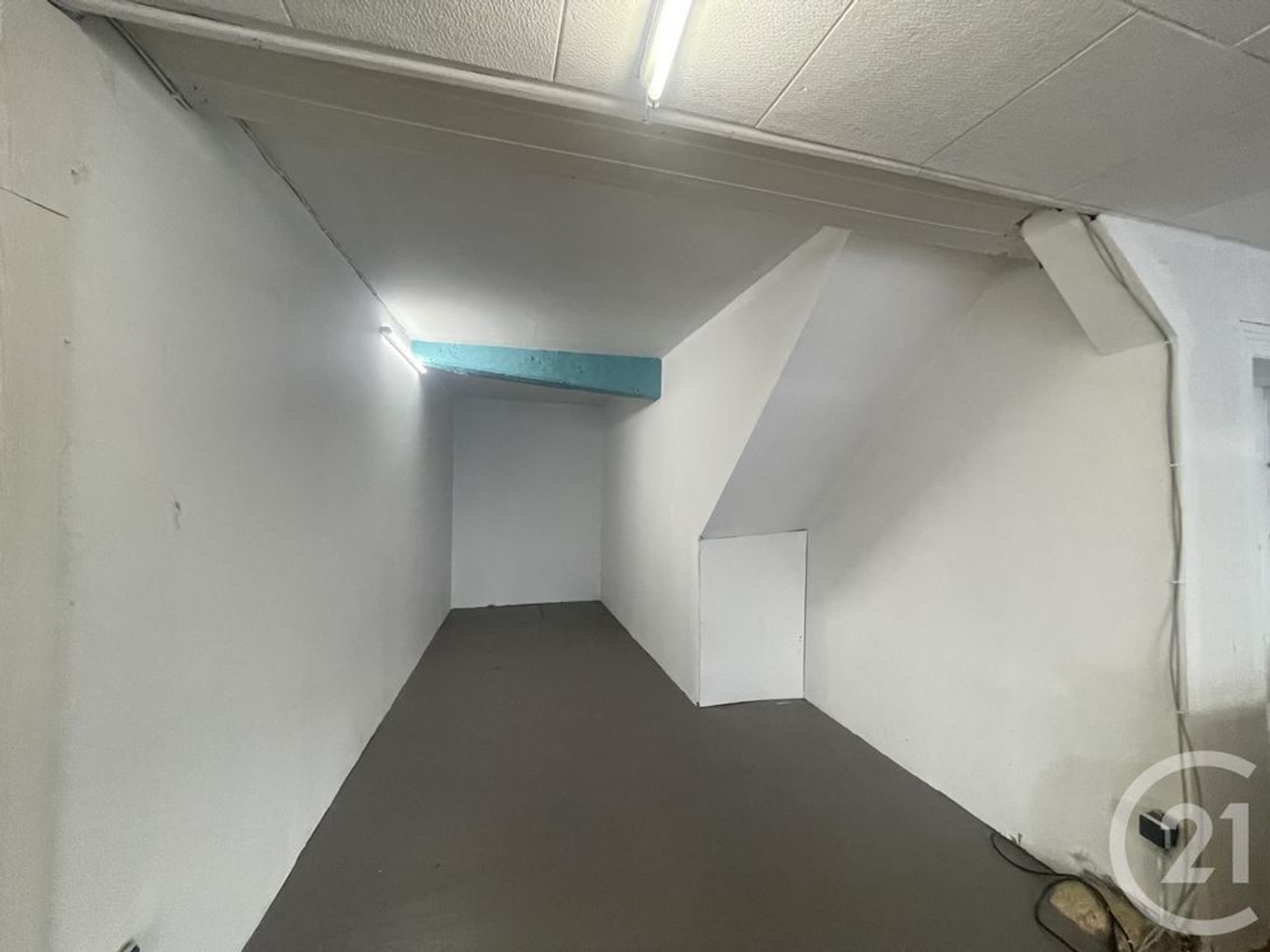 Maison à vendre - 2 pièces - 134m2 - Montpon-Ménestérol (24700)