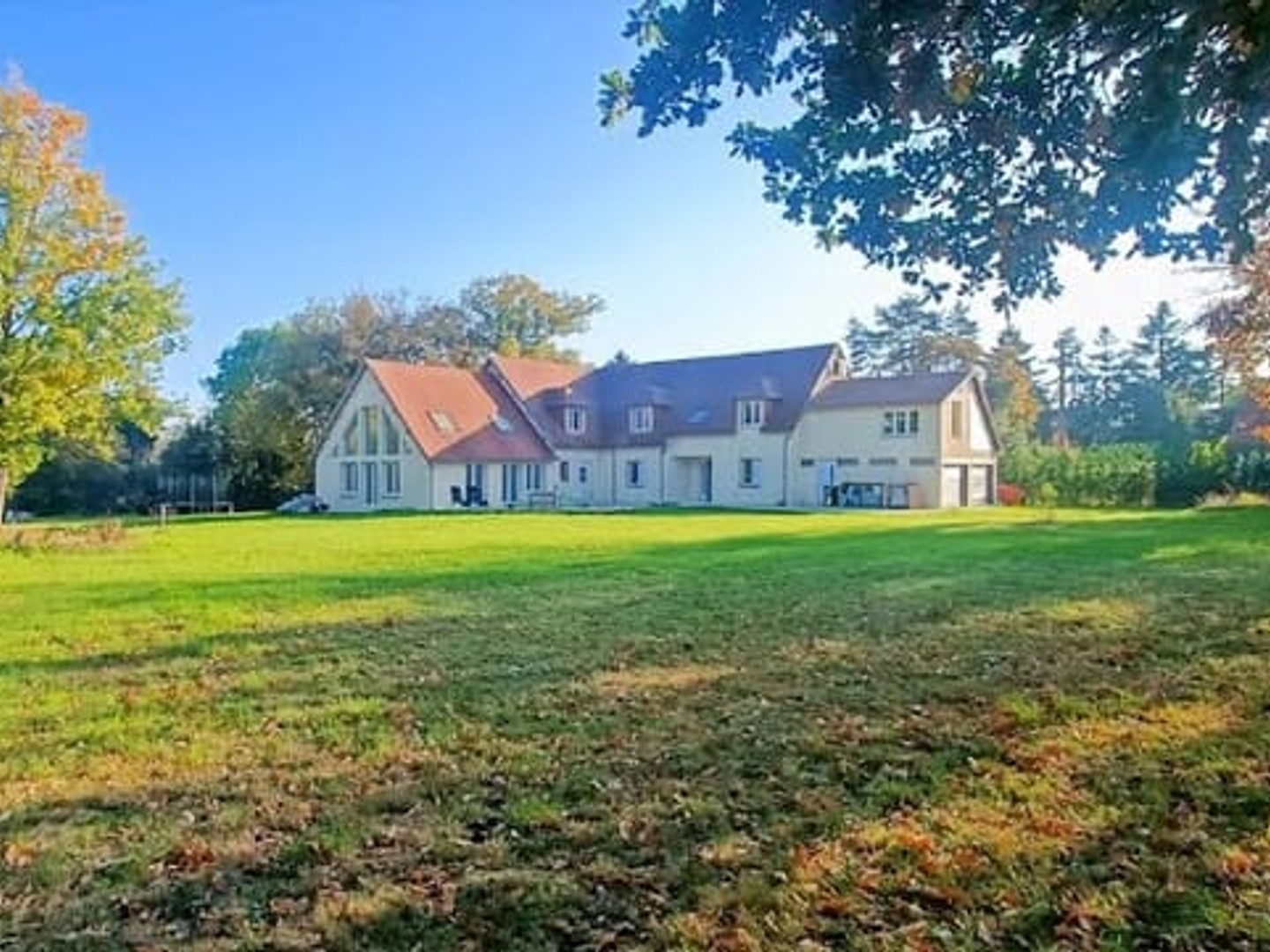 Maison 11 pièces 485 m²