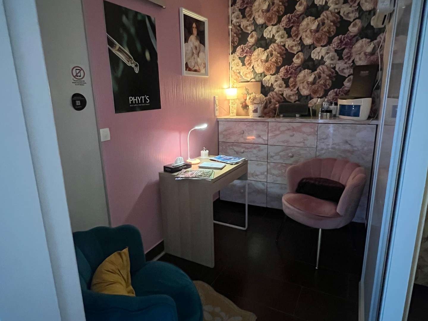 À VENDRE - Institut de beauté clé en main à Sevran