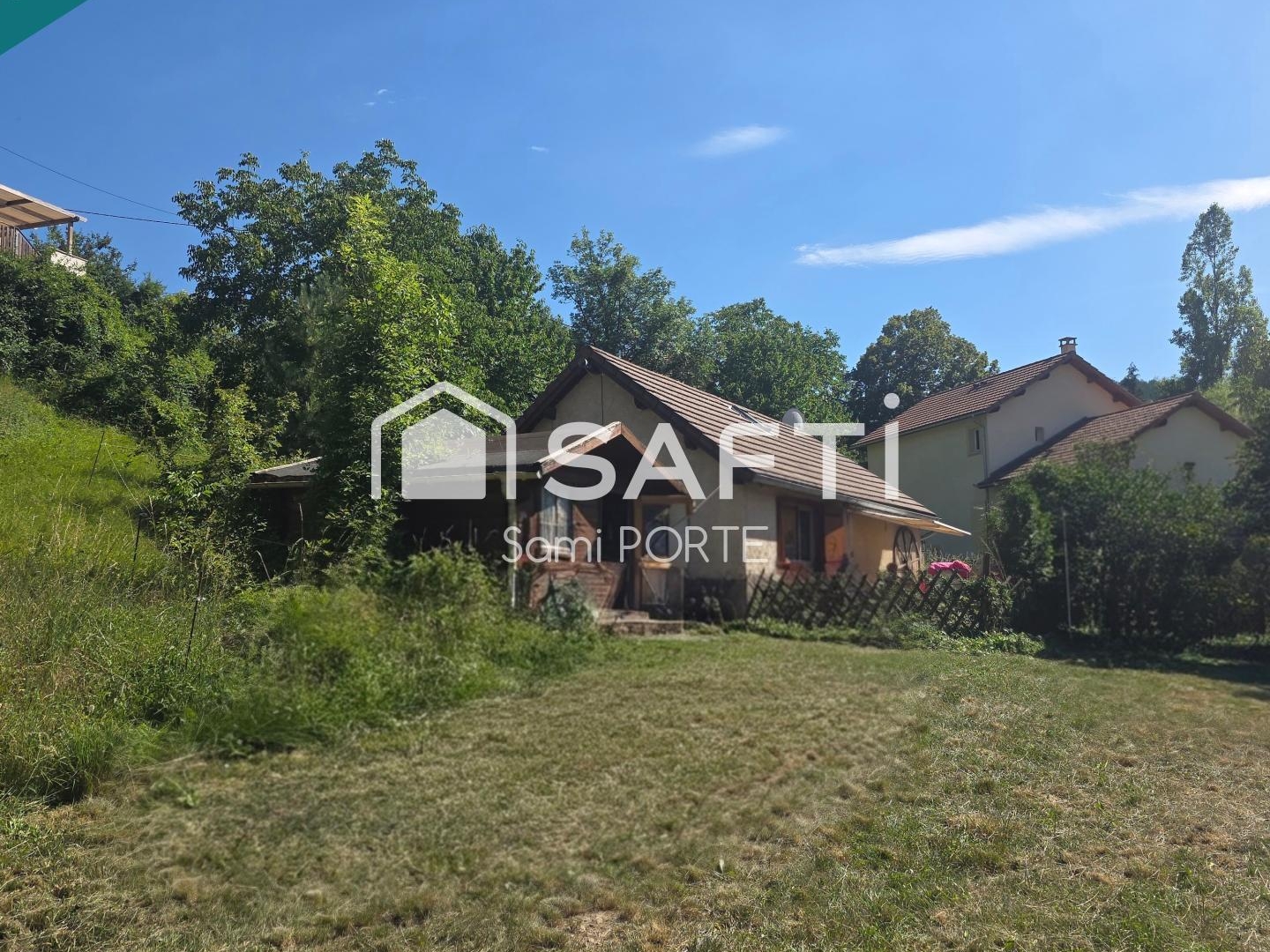 Chalet chaleureux de 55 m² sur un magnifique terrain de 3 000 m²