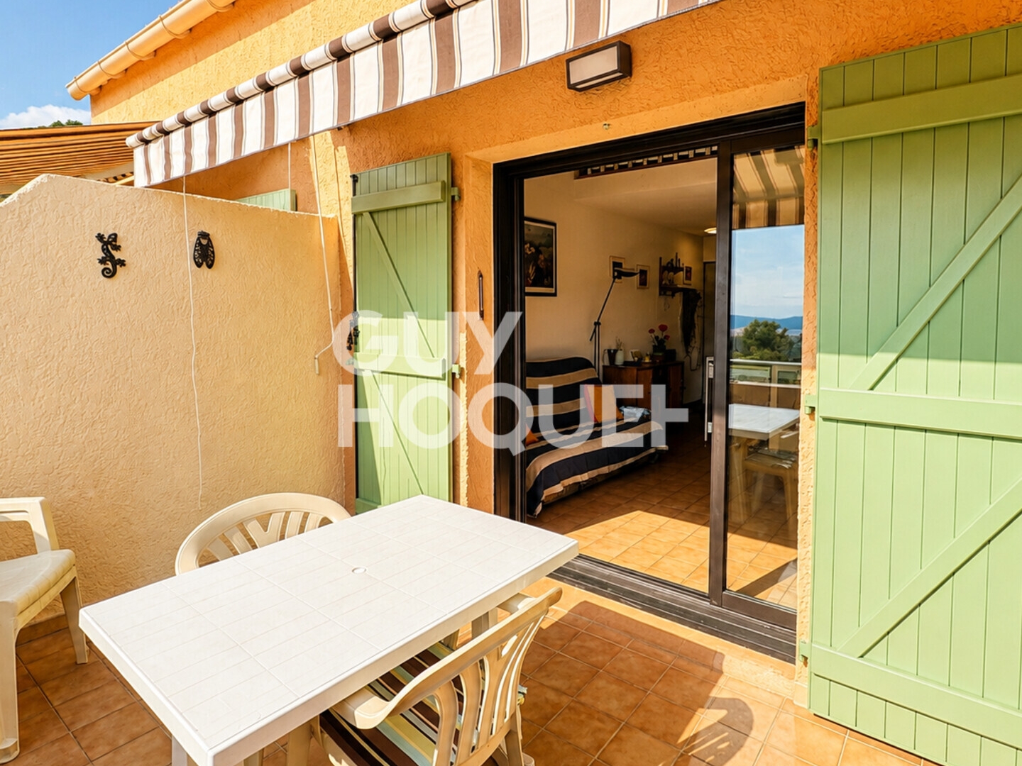 Appartement à vendre - 2 pièces - 39m2 - Cavalaire-Sur-Mer (83240)