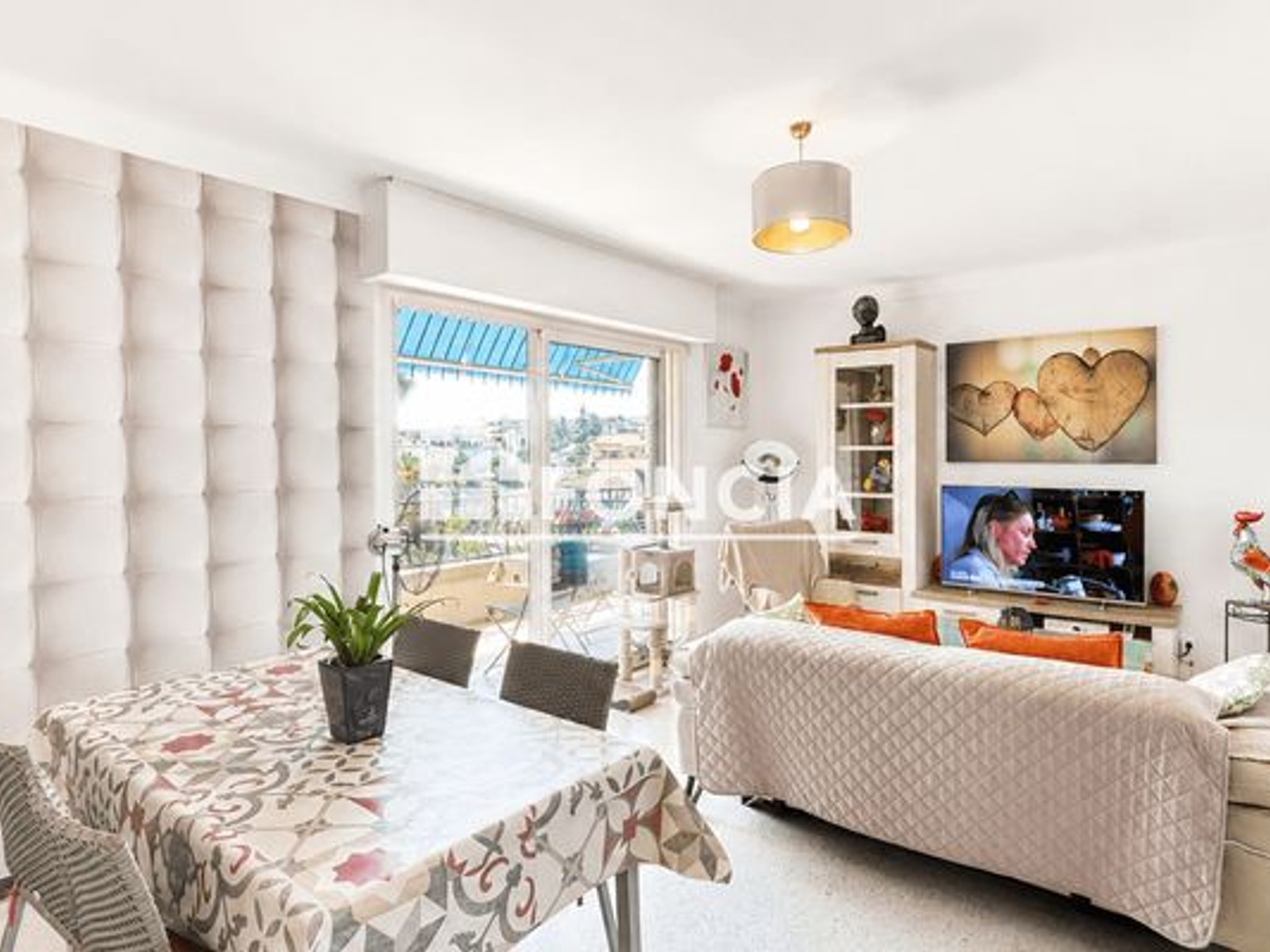 Appartement à vendre - 2 pièces - 58m2 - Antibes (06600)