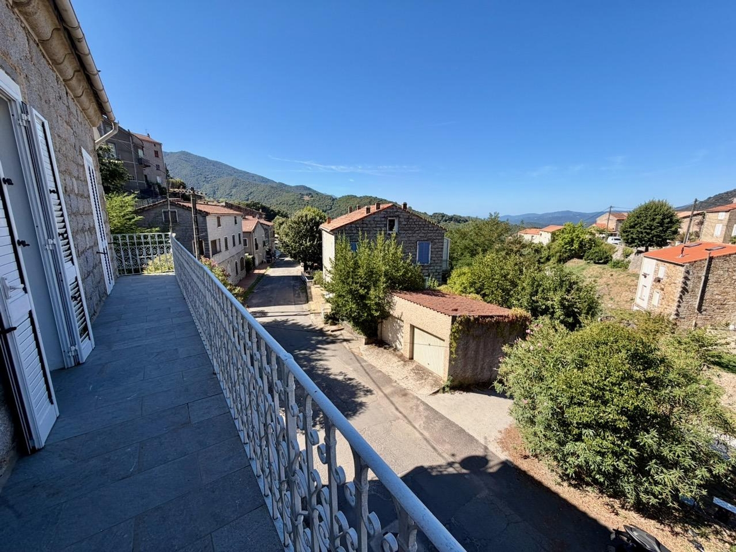 Appartement à vendre - 5 pièces - 161m2 - Olivese (20140)