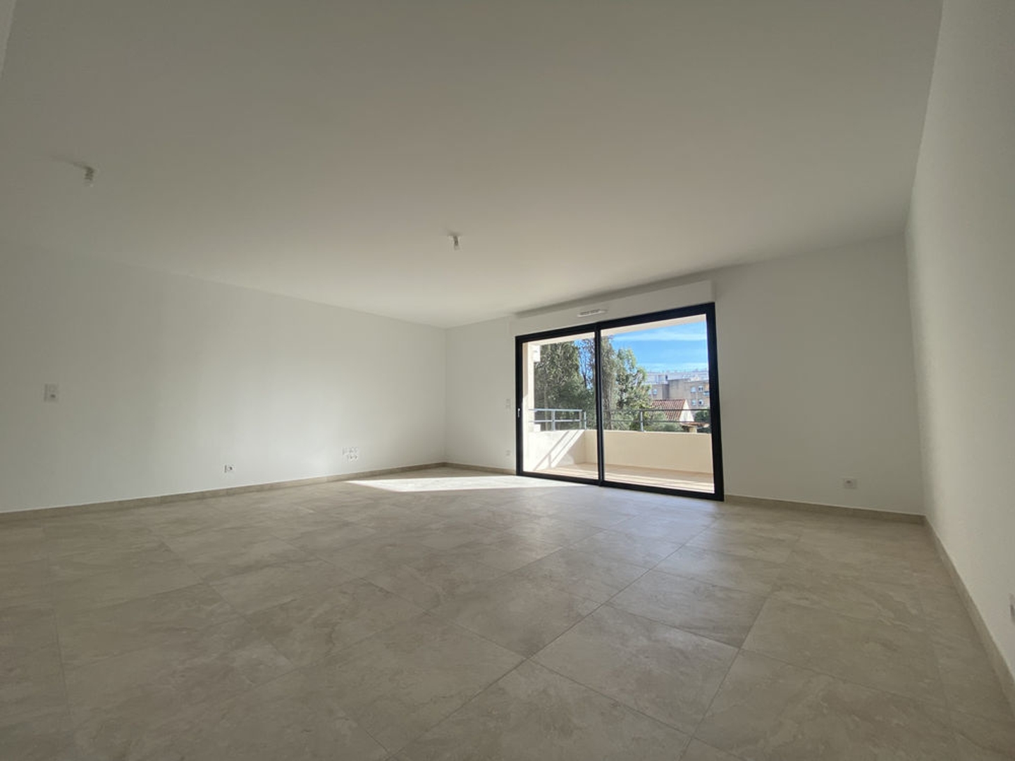 Appartement à vendre - 3 pièces - 60m2 - Ajaccio (20090)