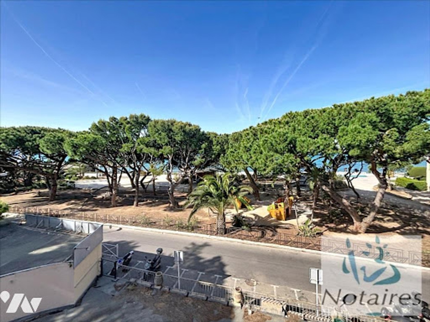 Appartement à vendre - 2 pièces - 40m2 - Saint-Cyr-Sur-Mer (83270)