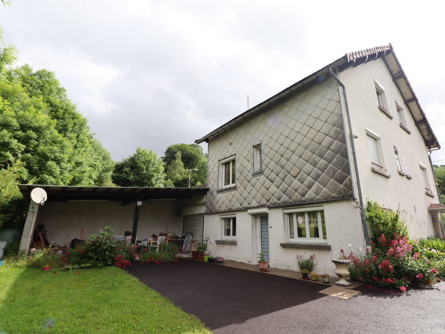 Maison à vendre - 10 pièces - 158m2 - Murat-Le-Quaire (63150)